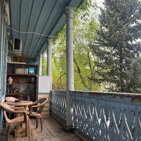 Apartment In Old Tbilisi Orbeliani Square Buitenkant foto
