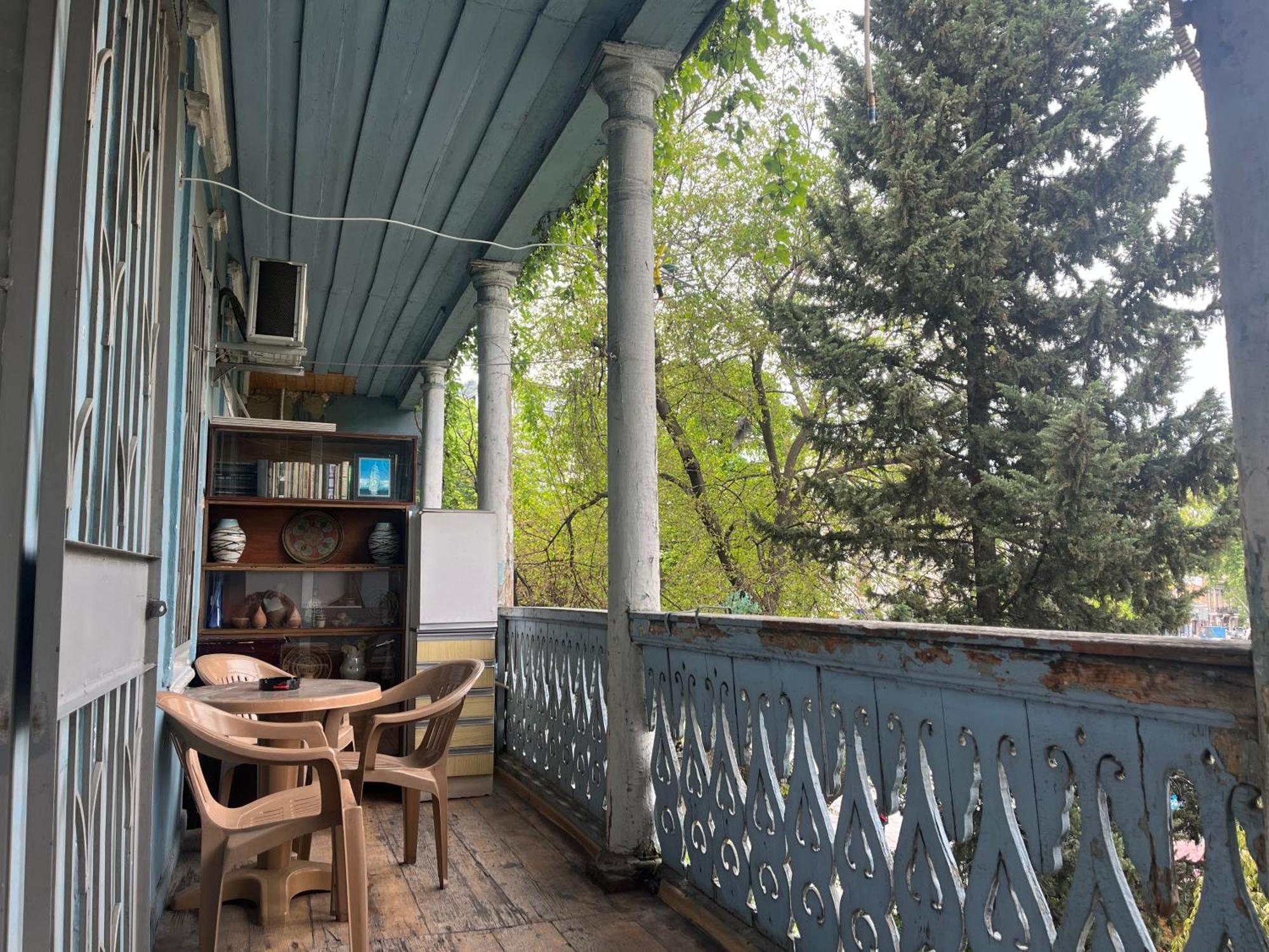 Apartment In Old Tbilisi Orbeliani Square Buitenkant foto