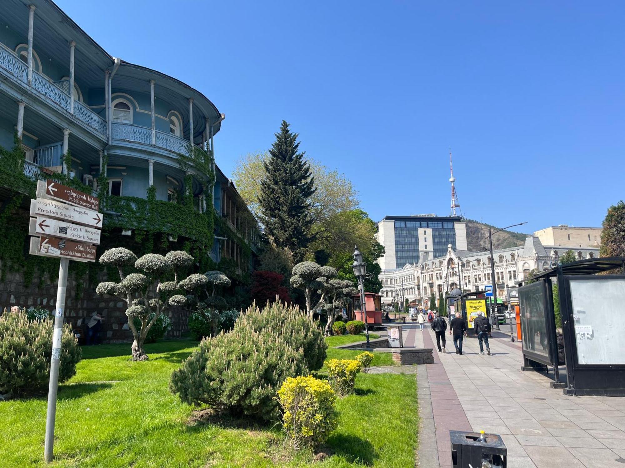 Apartment In Old Tbilisi Orbeliani Square Buitenkant foto