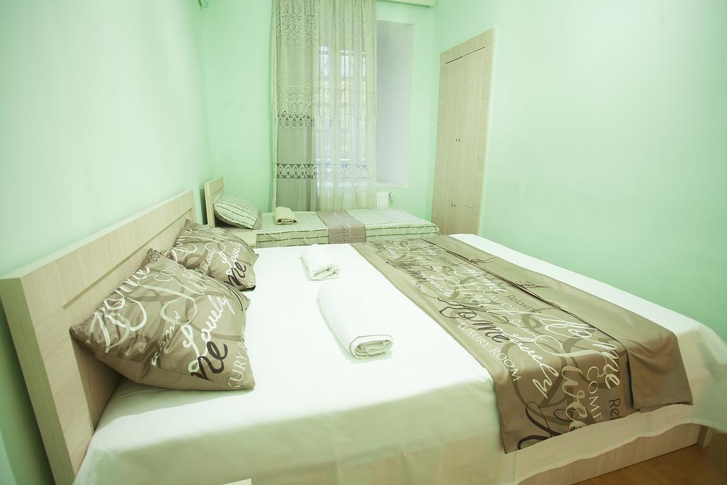 Apartment In Old Tbilisi Orbeliani Square Buitenkant foto